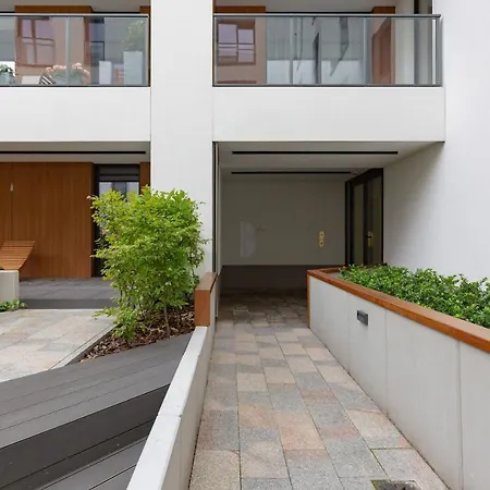 With Terrace Rezydencja Lazienki Park By Renters Prestige
