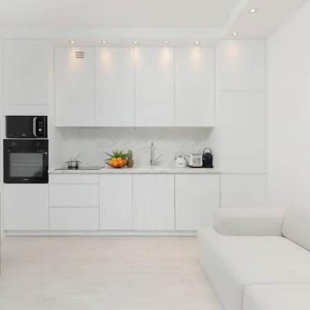 With Terrace Rezydencja Lazienki Park By Renters Prestige *